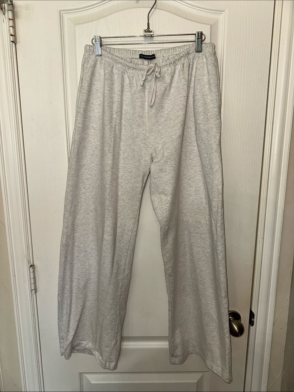 Brandy Melville Light Gray Drawstring Sweatpants